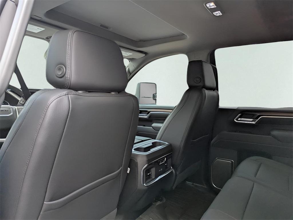 new 2025 GMC Sierra 2500 car, priced at $80,705