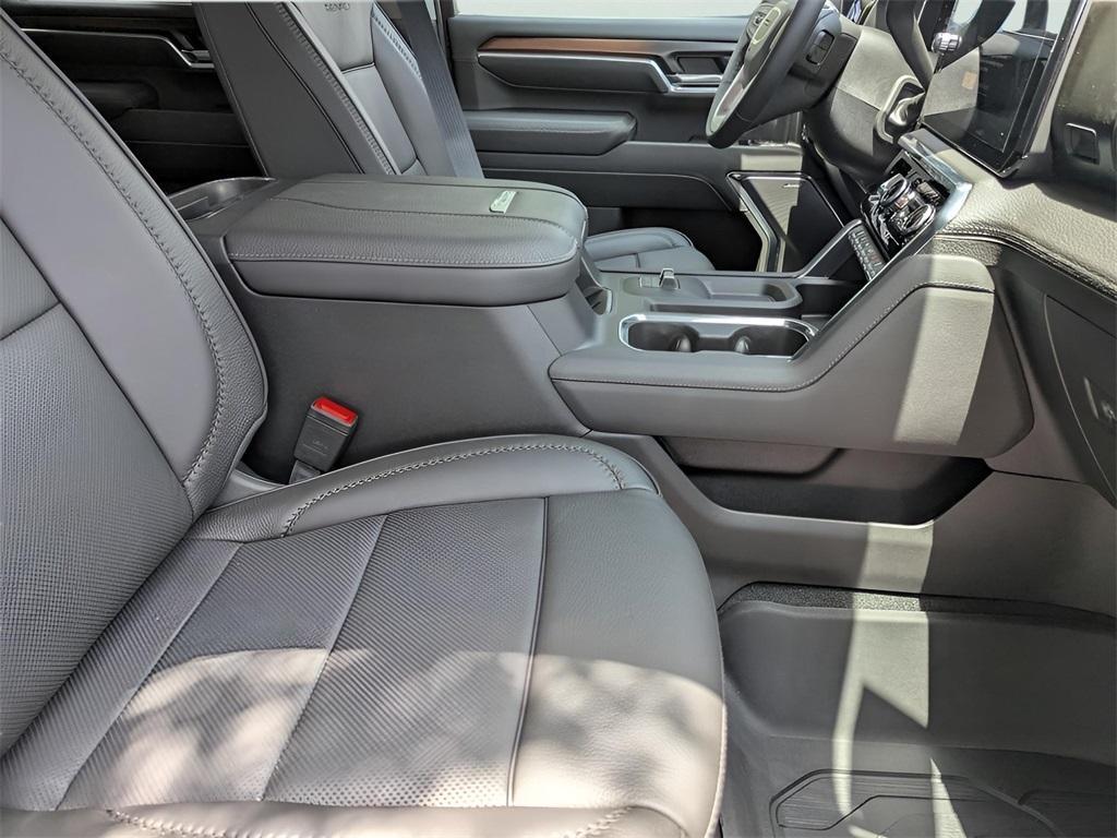 new 2025 GMC Sierra 2500 car, priced at $83,705
