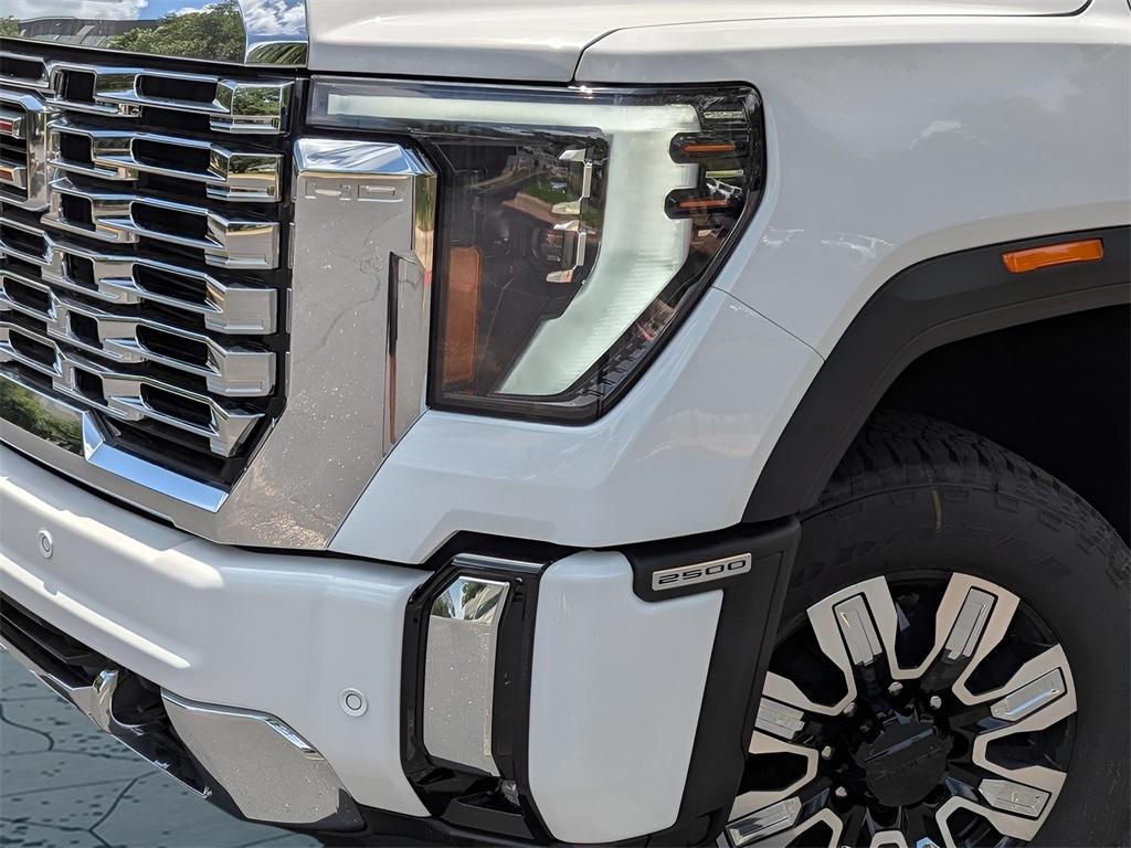 new 2025 GMC Sierra 2500 car, priced at $80,705