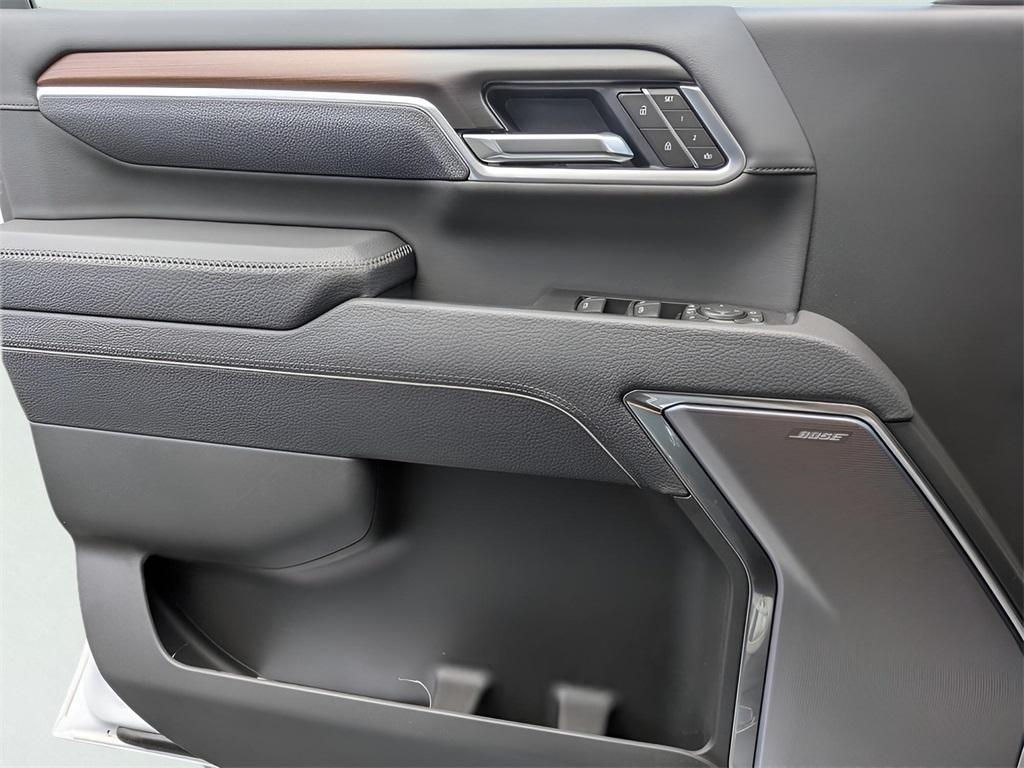 new 2025 GMC Sierra 2500 car, priced at $83,705