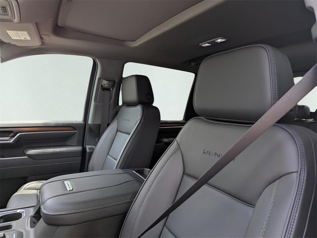 new 2025 GMC Sierra 2500 car, priced at $83,705