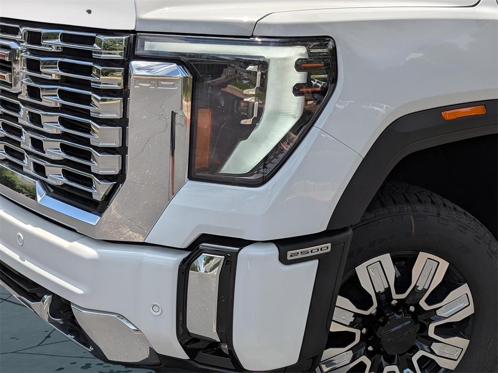 new 2025 GMC Sierra 2500 car, priced at $83,705