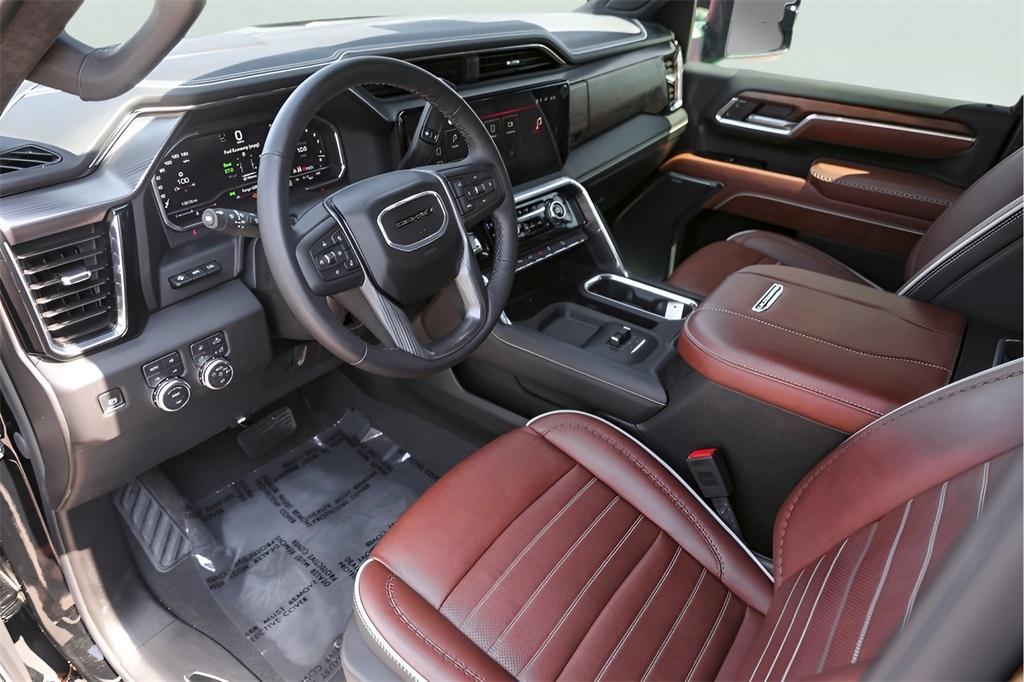 used 2025 GMC Sierra 2500 car, priced at $87,900