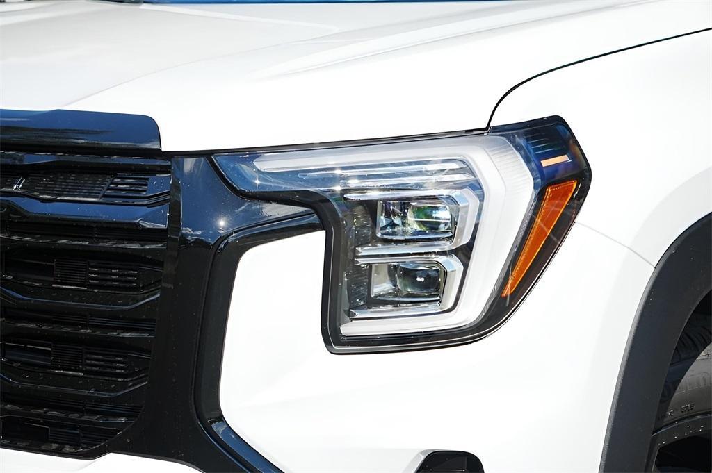 new 2026 GMC Terrain car, priced at $32,354