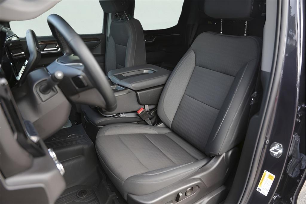 used 2024 GMC Sierra 1500 car, priced at $43,900