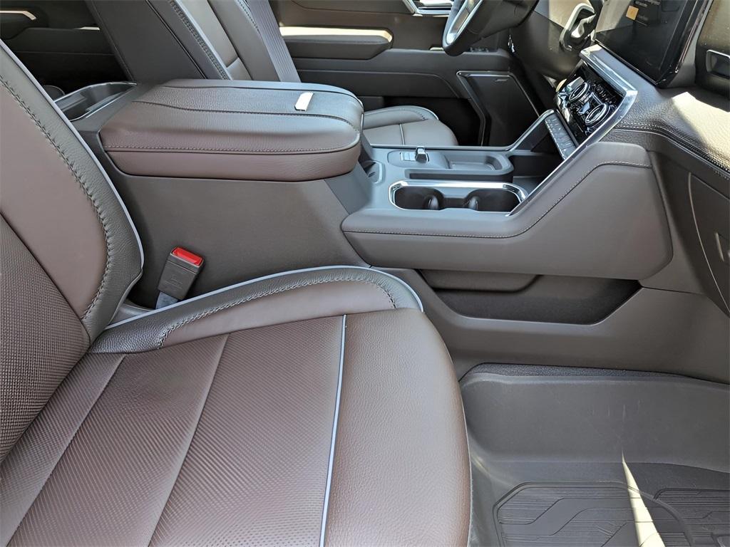 new 2025 GMC Sierra 2500 car, priced at $84,800