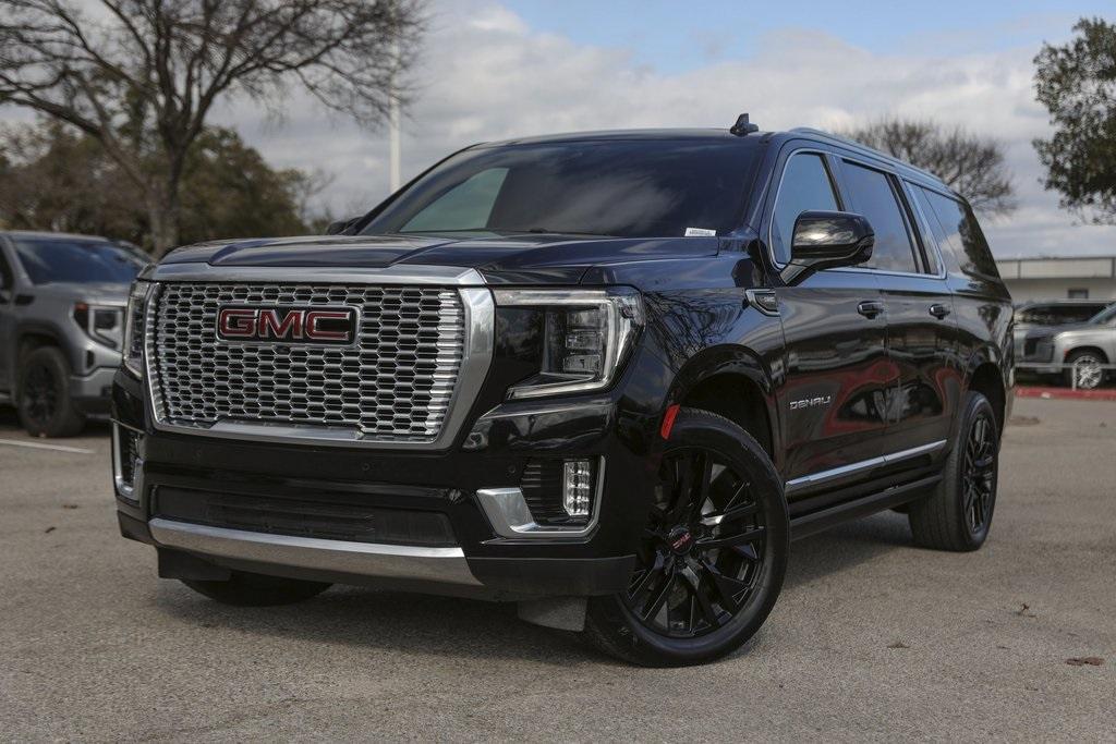 used 2022 GMC Yukon XL car, priced at $61,900