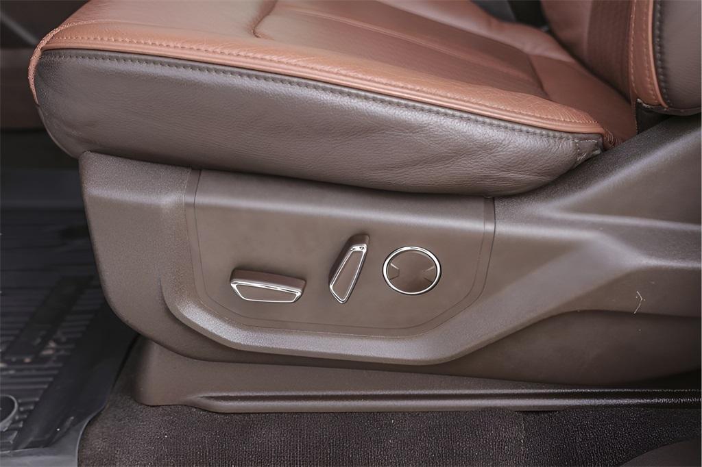 used 2022 Ford Expedition car, priced at $55,789