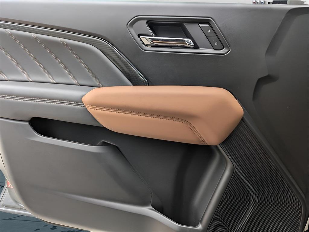new 2025 GMC Canyon car, priced at $48,935