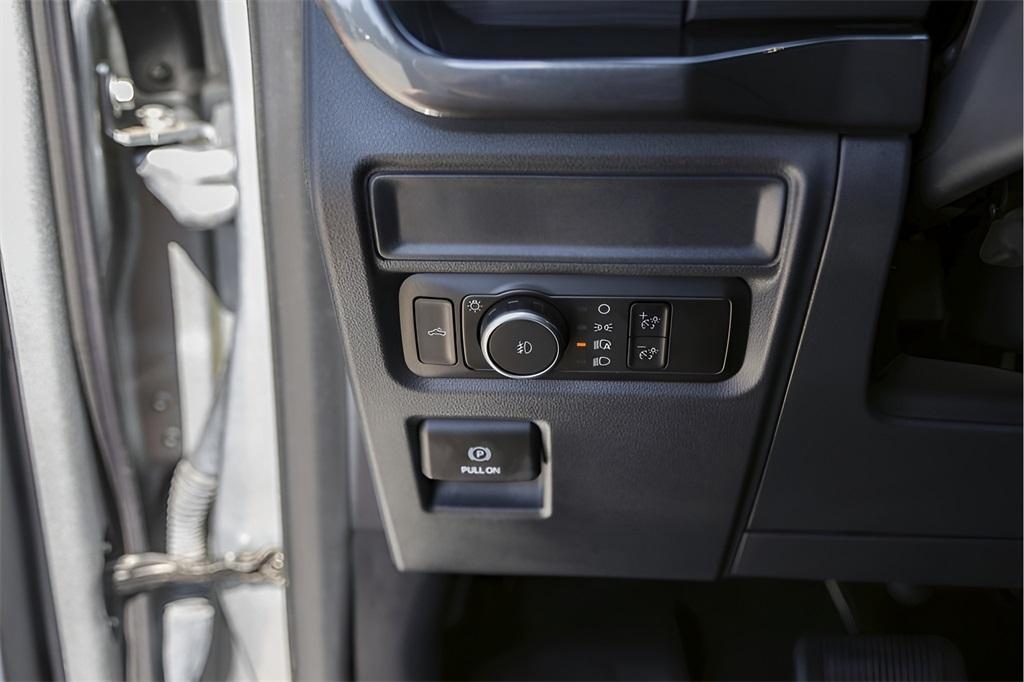 used 2024 Ford F-150 car, priced at $37,900