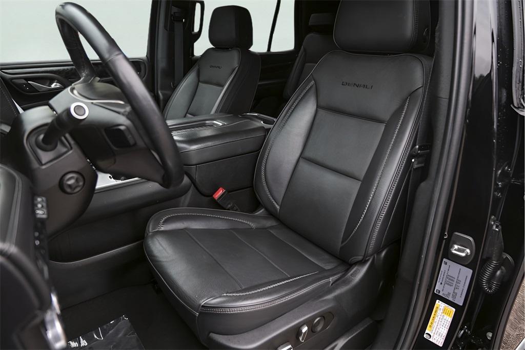 used 2022 GMC Yukon car, priced at $60,900