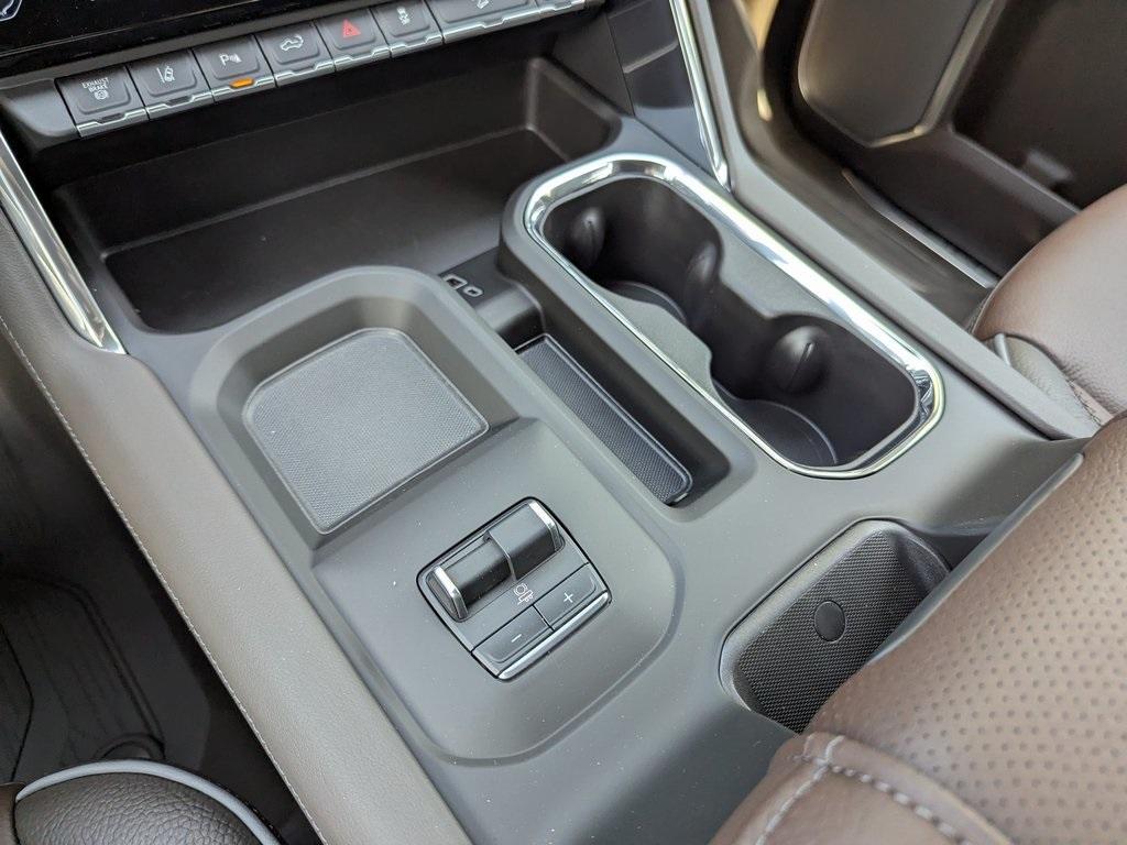 new 2025 GMC Sierra 2500 car, priced at $85,760