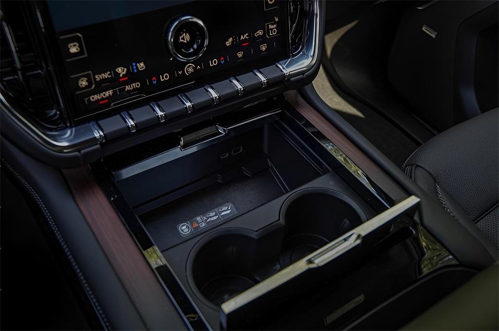 new 2025 GMC Yukon XL car, priced at $97,649