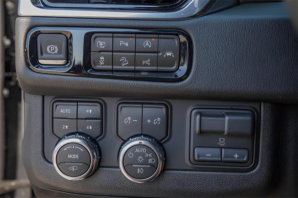 new 2025 GMC Yukon car, priced at $96,670