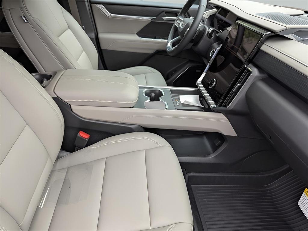 new 2025 GMC Acadia car, priced at $47,175