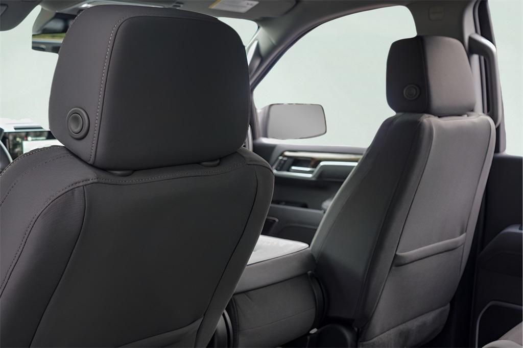 new 2026 GMC Sierra 1500 car, priced at $45,400