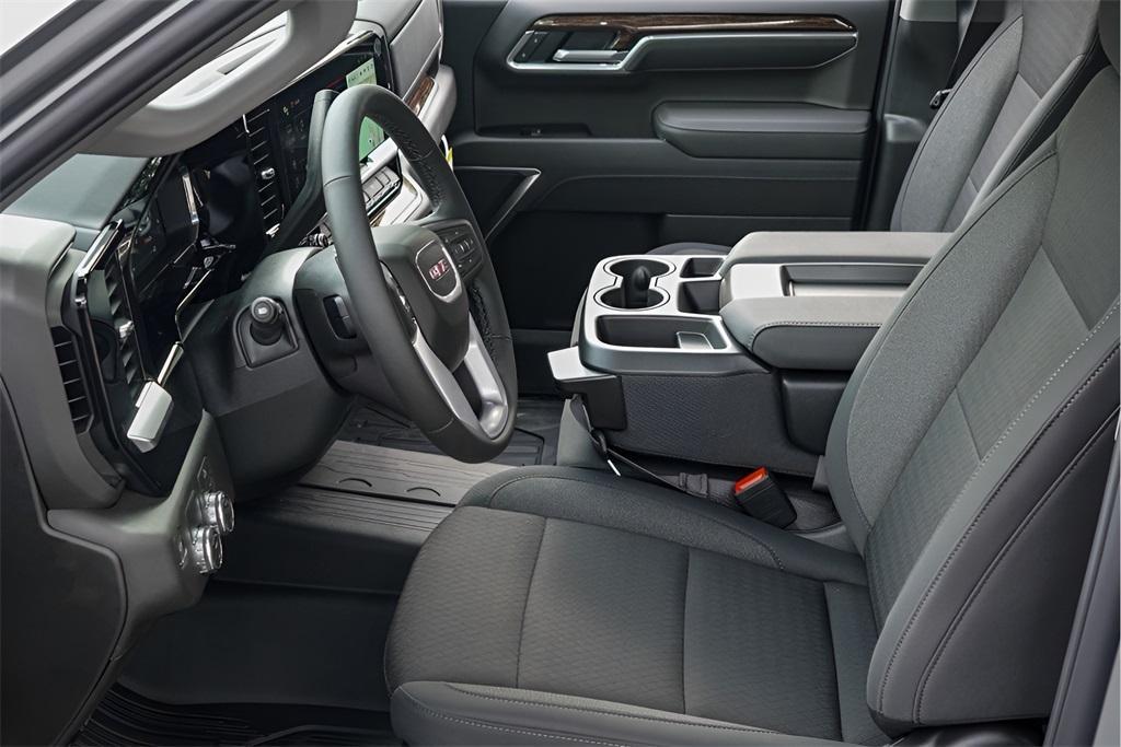 new 2026 GMC Sierra 1500 car, priced at $45,400