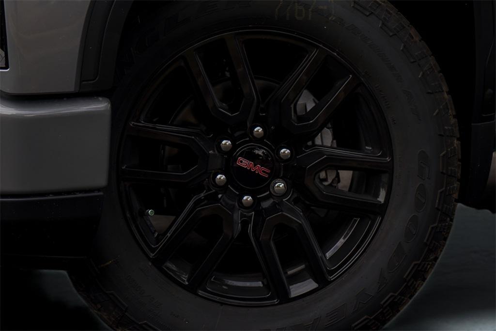 new 2026 GMC Sierra 1500 car, priced at $45,400