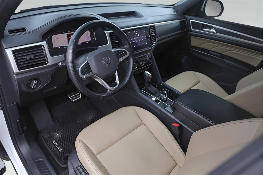 used 2020 Volkswagen Atlas Cross Sport car, priced at $26,900