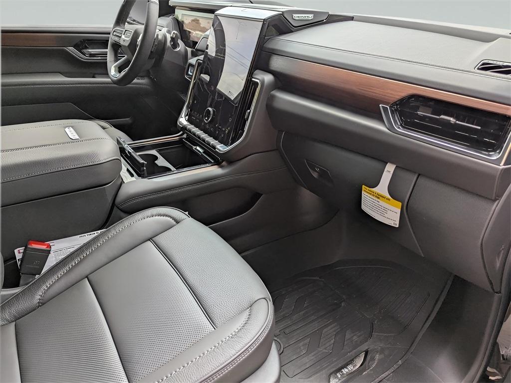new 2025 GMC Yukon XL car, priced at $97,649