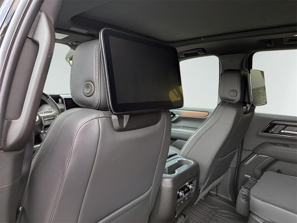 new 2025 GMC Yukon XL car, priced at $97,649