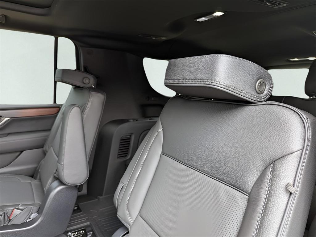 new 2025 GMC Yukon XL car, priced at $97,649