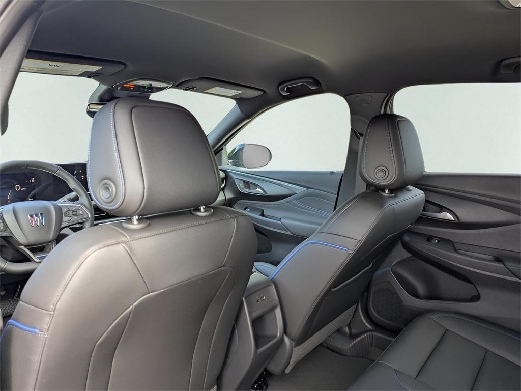 new 2025 Buick Envista car, priced at $28,980
