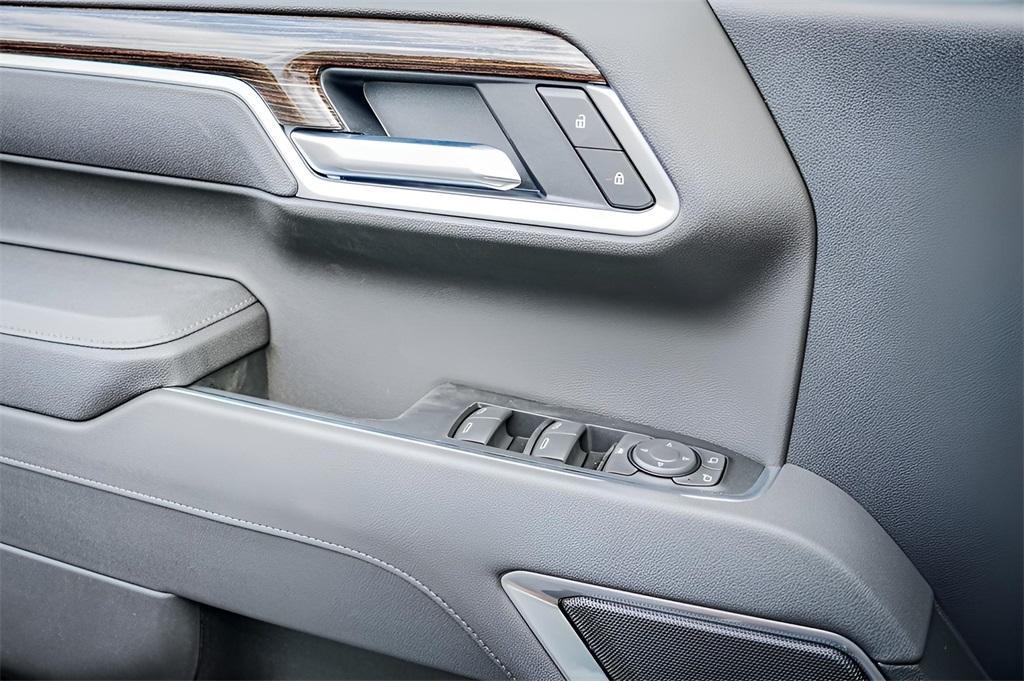 new 2026 GMC Sierra 1500 car, priced at $45,400