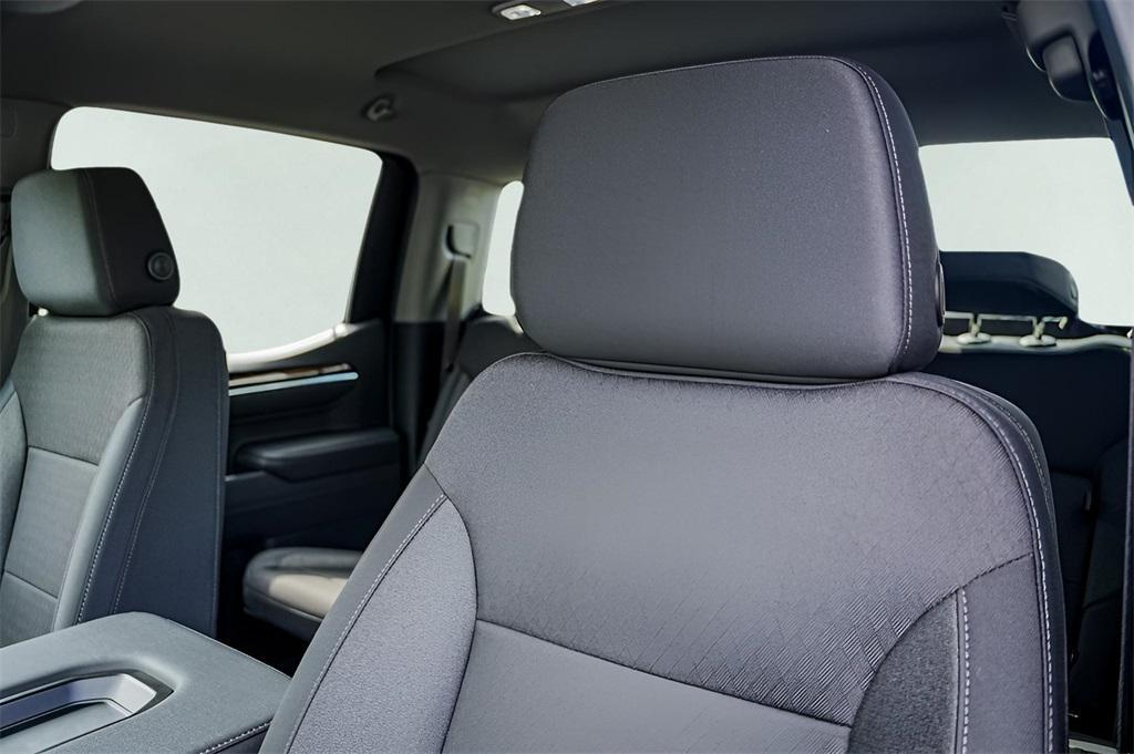new 2026 GMC Sierra 1500 car, priced at $45,400