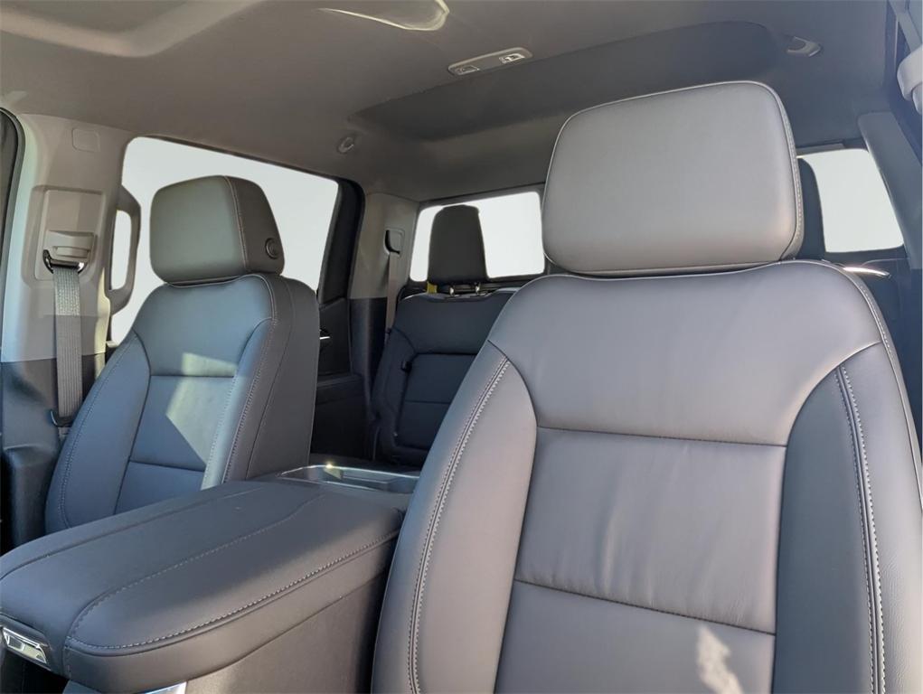 new 2025 GMC Sierra 1500 car, priced at $57,180