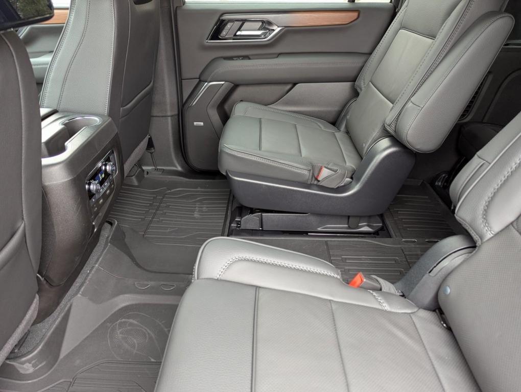 new 2025 GMC Yukon XL car, priced at $96,850