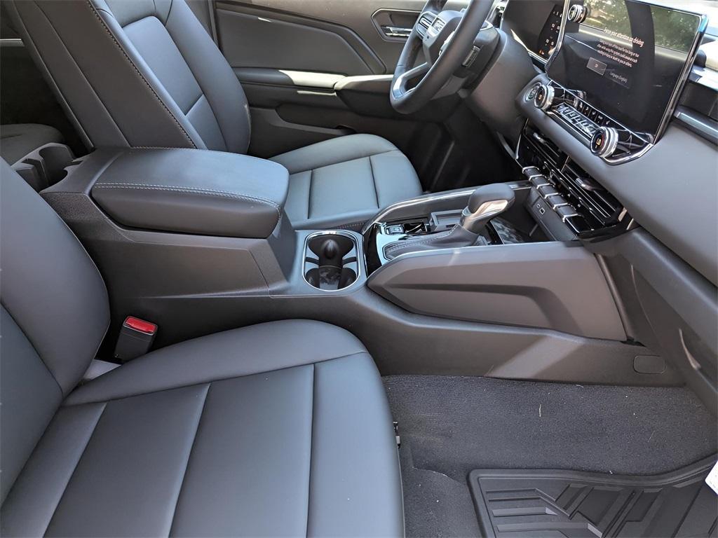 new 2025 GMC Canyon car, priced at $43,945