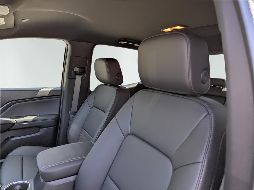 new 2025 GMC Canyon car, priced at $43,945