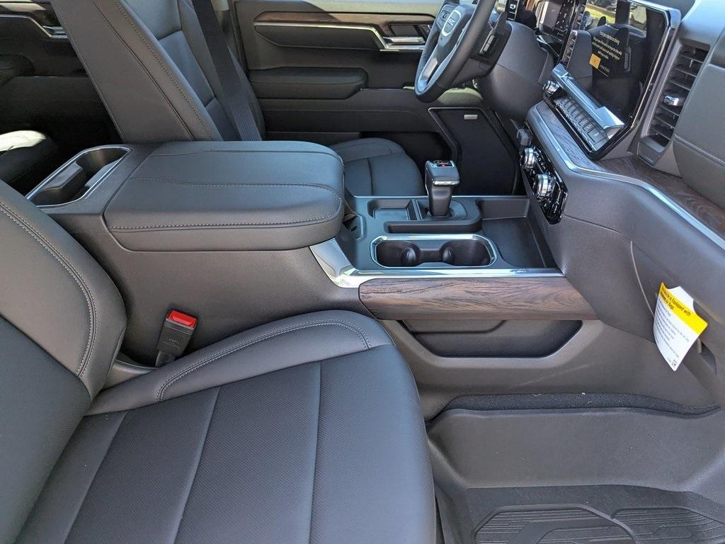 new 2025 GMC Sierra 1500 car, priced at $56,815
