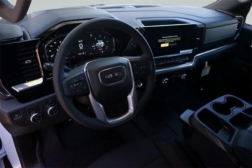 new 2025 GMC Sierra 1500 car, priced at $48,190