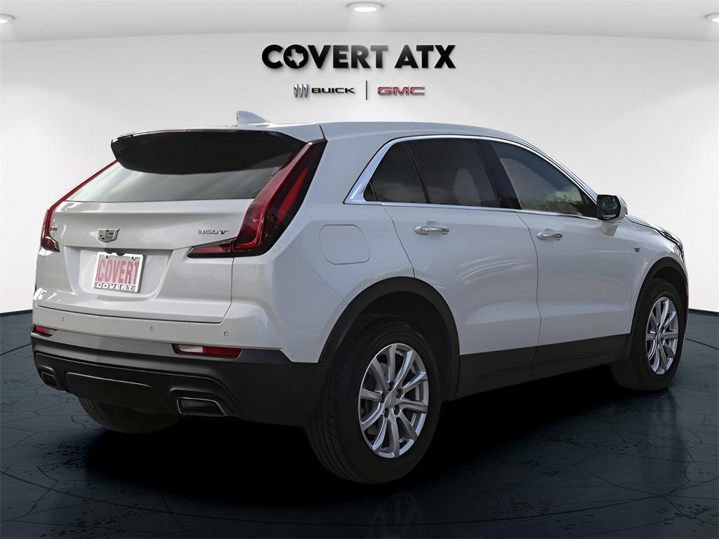 used 2022 Cadillac XT4 car, priced at $24,298