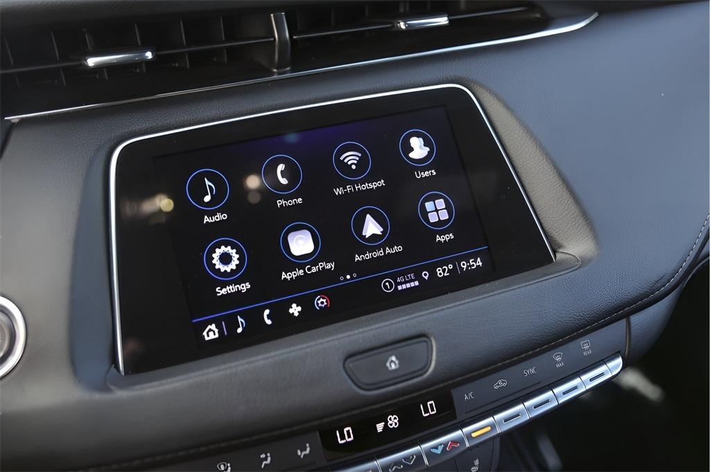 used 2022 Cadillac XT4 car, priced at $24,298