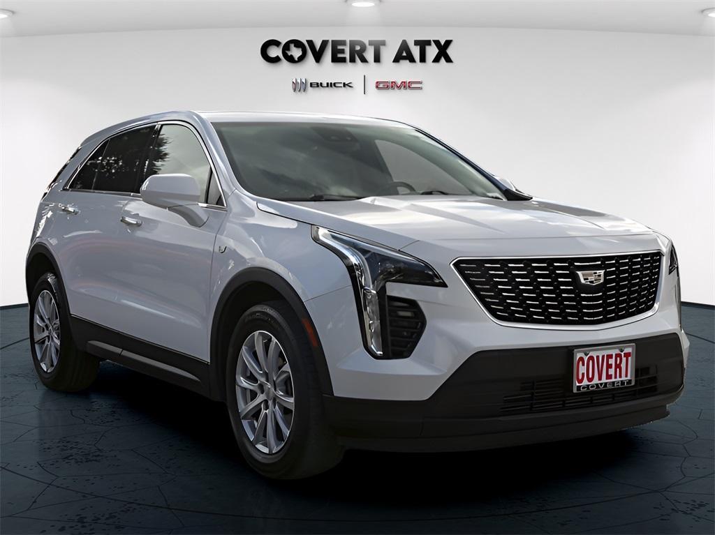 used 2022 Cadillac XT4 car, priced at $24,298