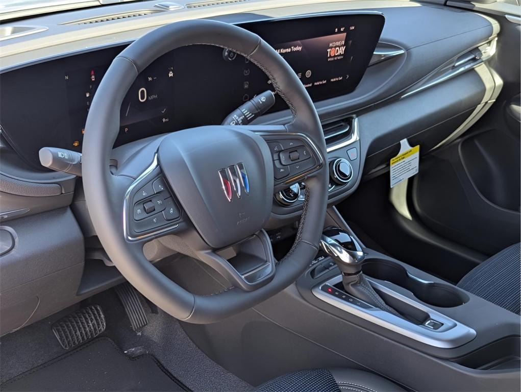 new 2025 Buick Envista car, priced at $27,055