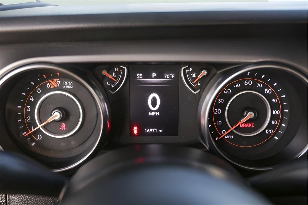 used 2022 Jeep Wrangler Unlimited car, priced at $31,800