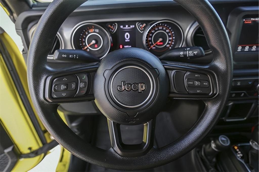 used 2022 Jeep Wrangler Unlimited car, priced at $31,800