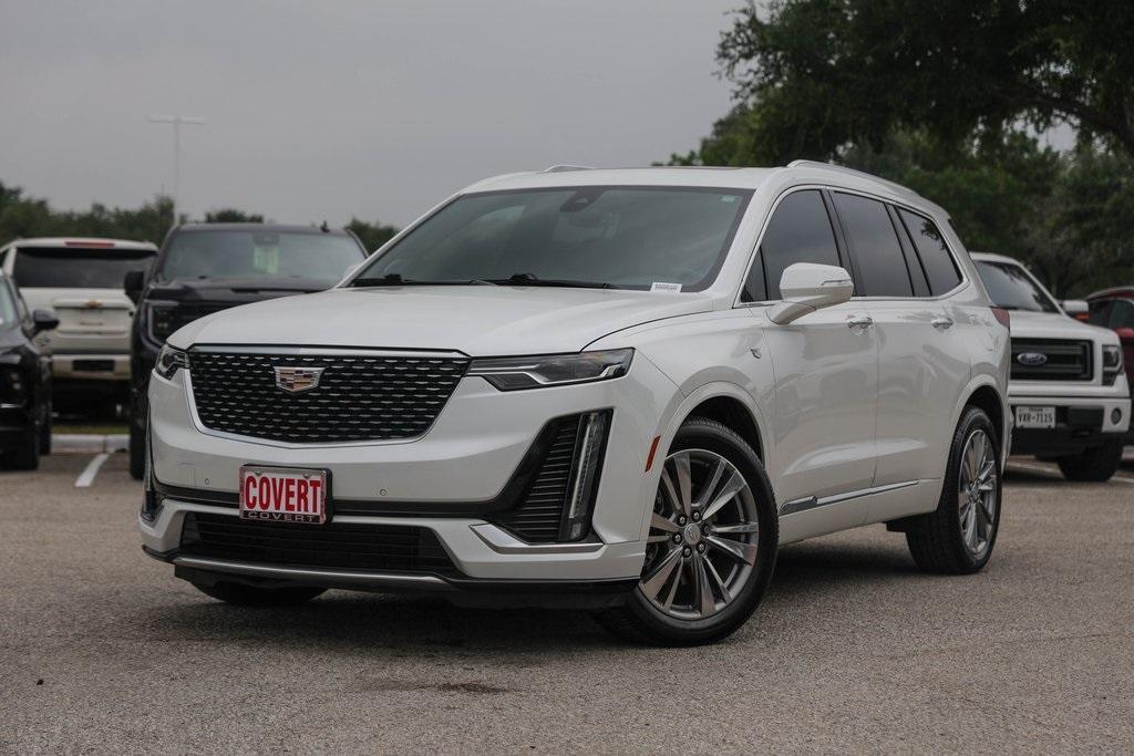 used 2021 Cadillac XT6 car, priced at $31,900