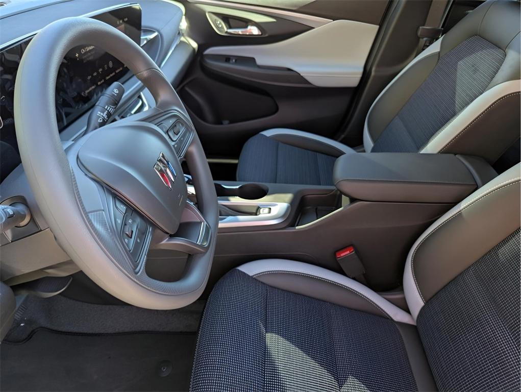 new 2025 Buick Envista car, priced at $26,655