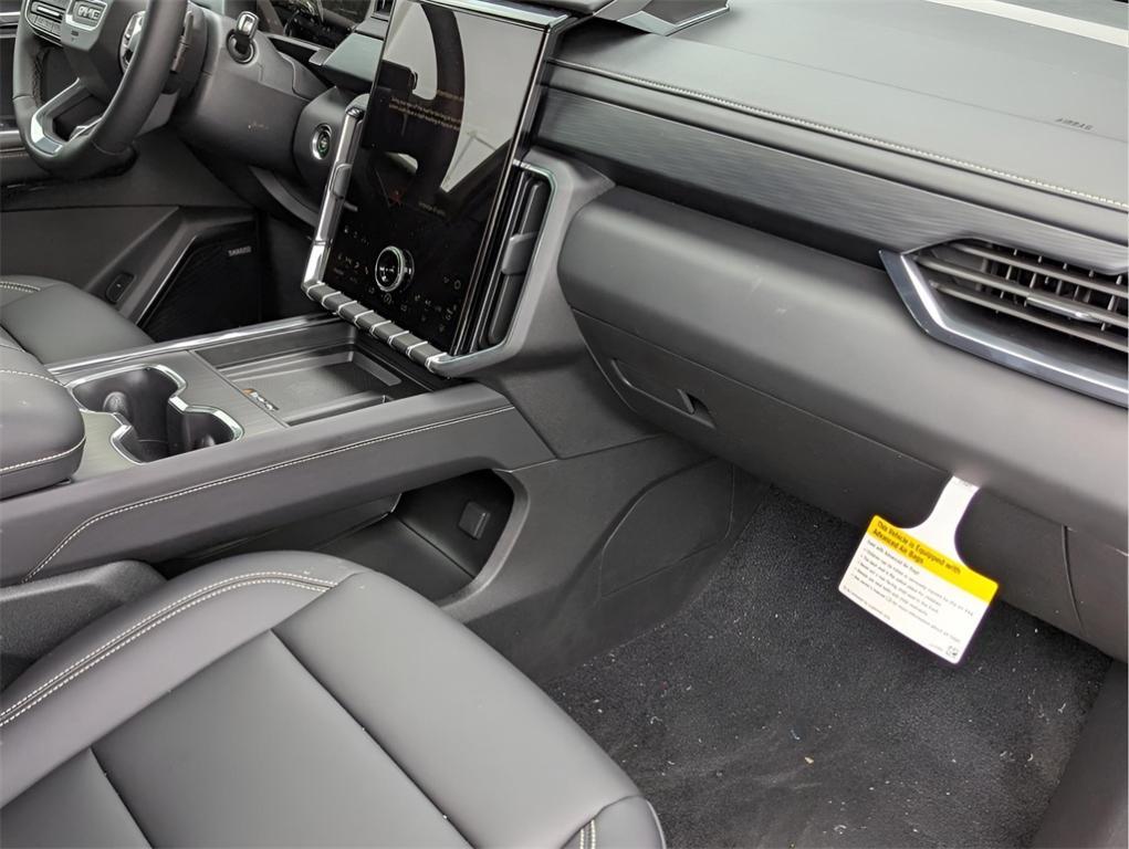 new 2025 GMC Acadia car, priced at $45,175