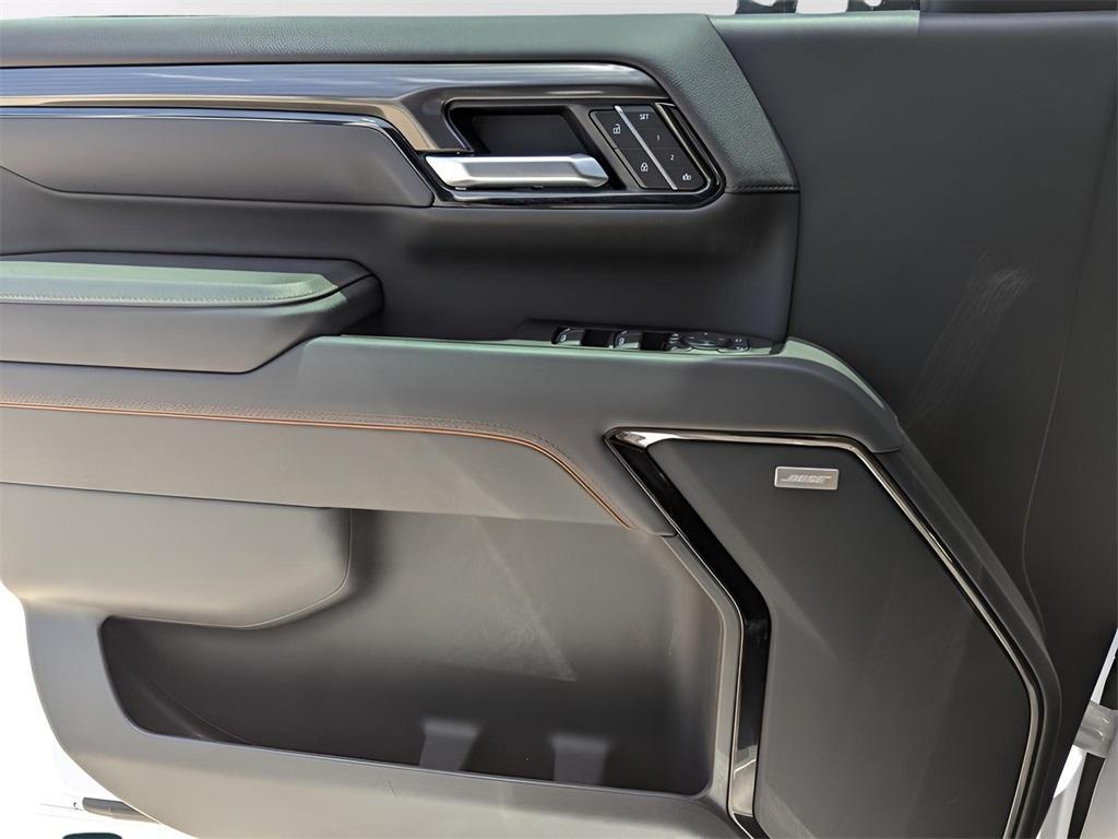 new 2025 GMC Sierra 2500 car, priced at $84,180