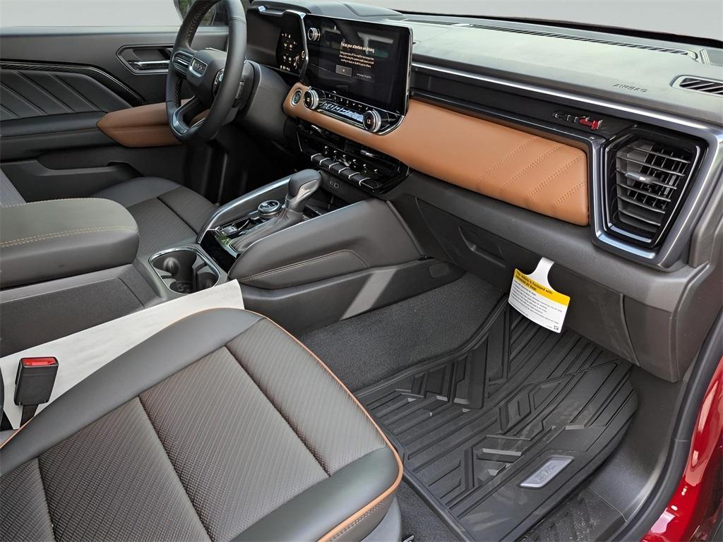 new 2025 GMC Canyon car, priced at $49,985