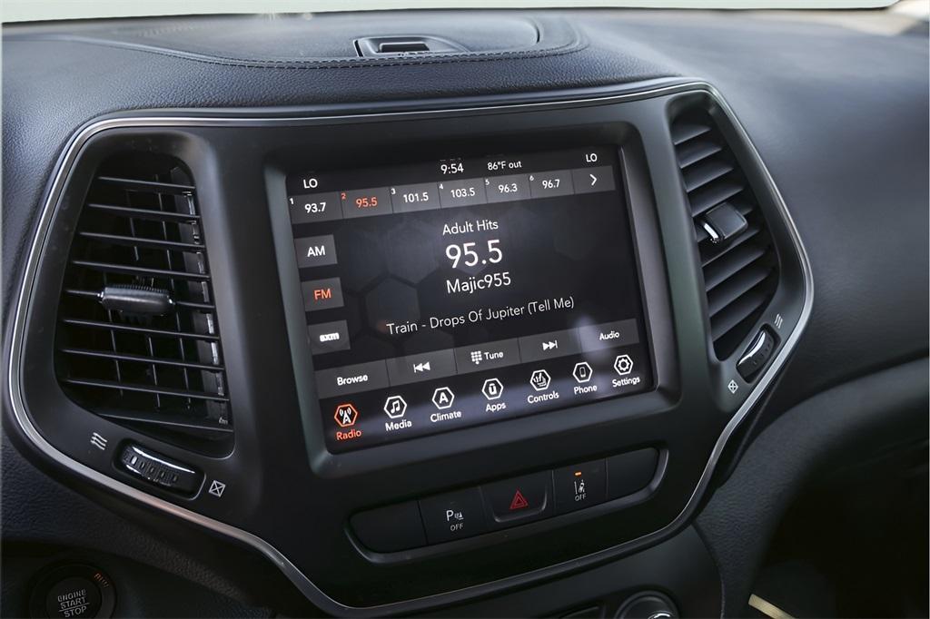 used 2021 Jeep Cherokee car, priced at $19,900