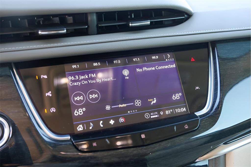 used 2021 Cadillac XT6 car, priced at $25,900