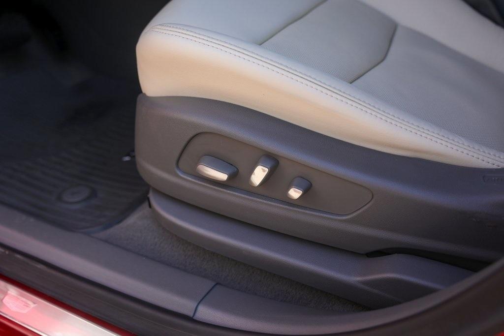 used 2021 Cadillac XT6 car, priced at $25,900