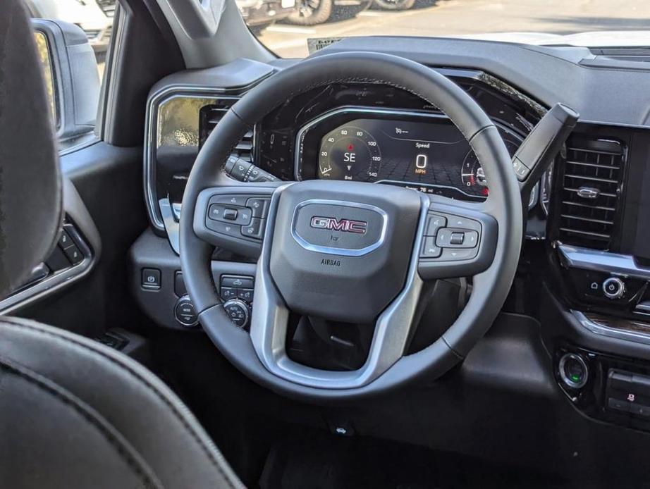 new 2025 GMC Sierra 1500 car, priced at $55,940